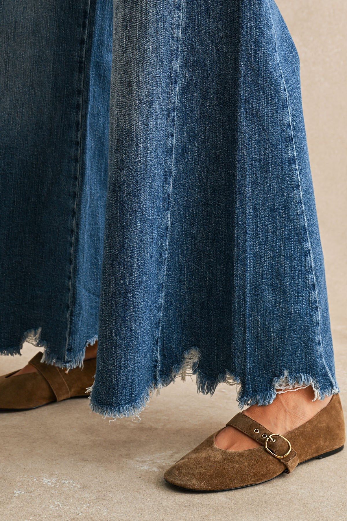 Vintage Washed Raw Hem Wide Leg Denim Jeans PREORDER 11/20
