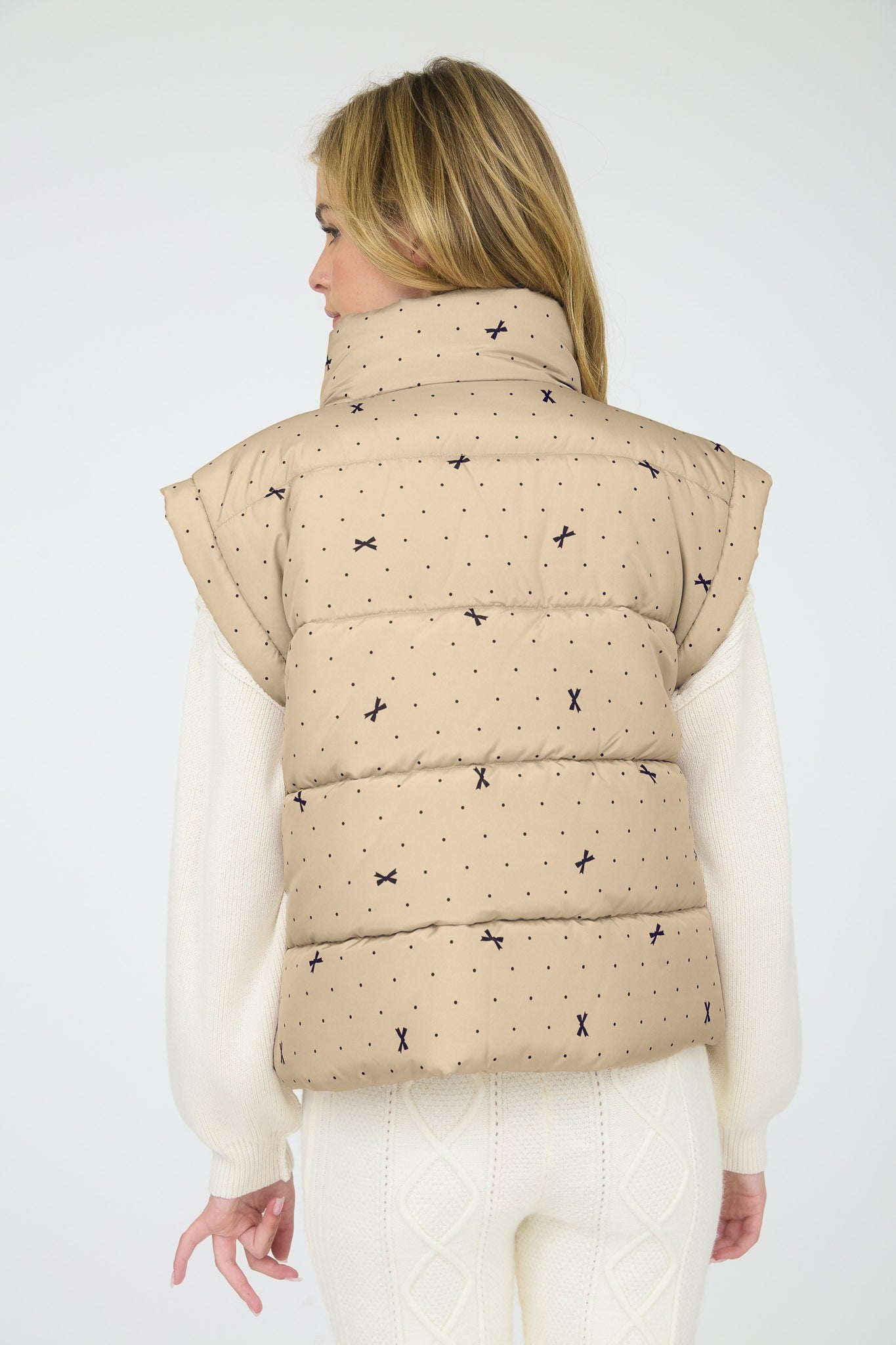 Polka Dot & Bow Pattern Zip-up Puffer Vest