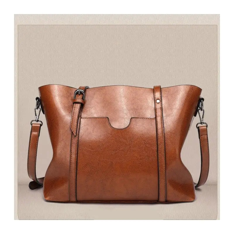 oil rubbed Leather Tote