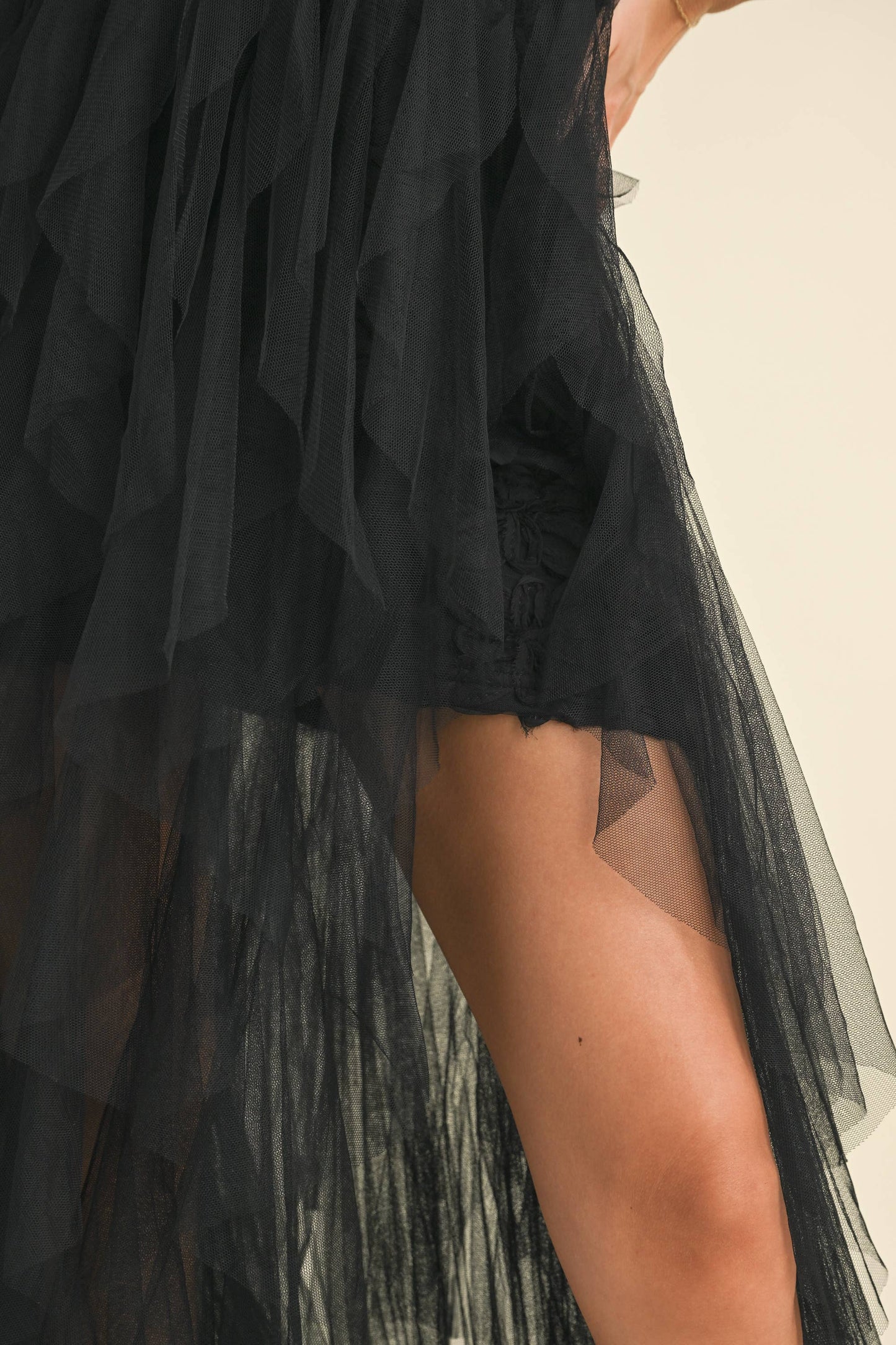 APPLIQUE CASCADE RUFFLED TULLE SKIRT MAXI DRESS