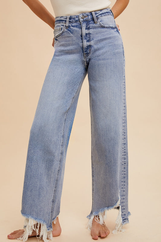 Stretch Distressed ankle straight leg Jean