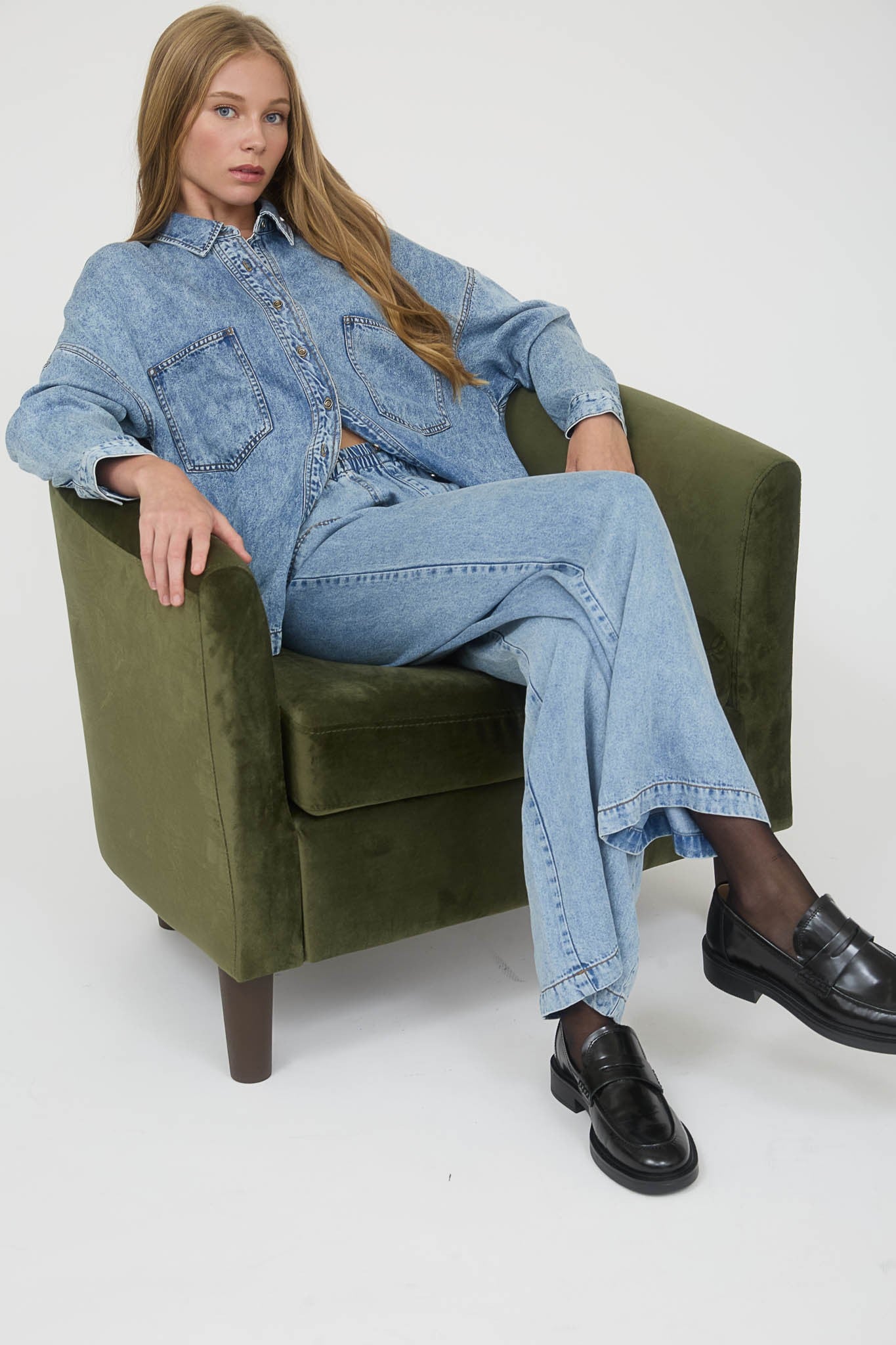 Washed Chambray Button Down Long Sleeve Shirt