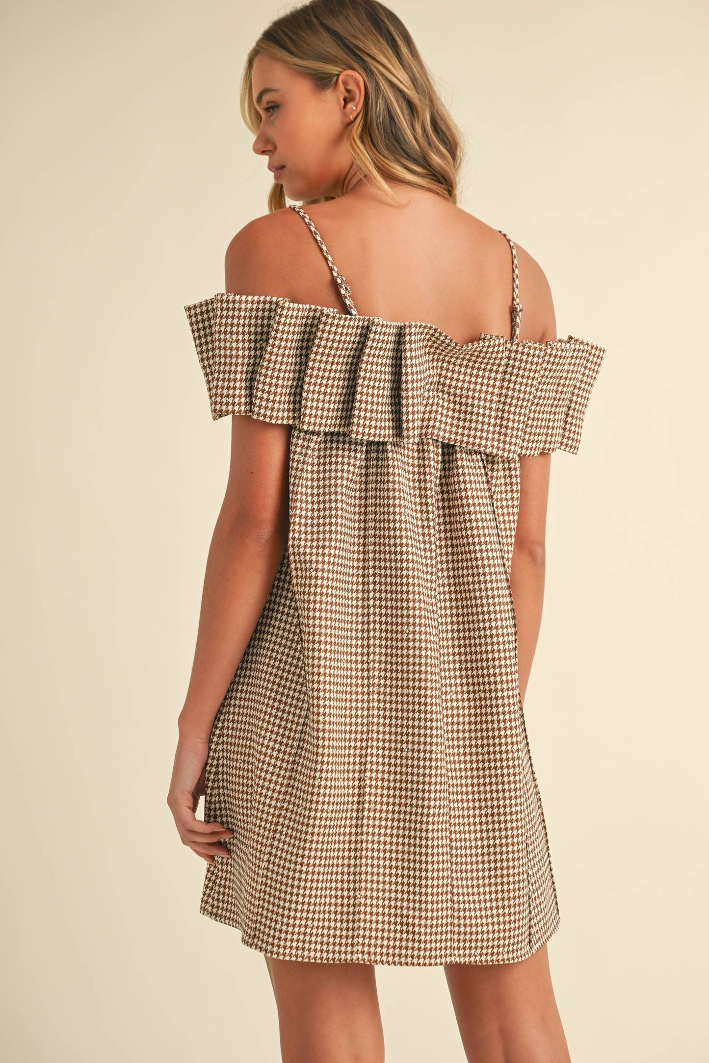 ID8571 SEQUINS HOUNDSTOOTH PLEATED OFF SHOULDER DRESS