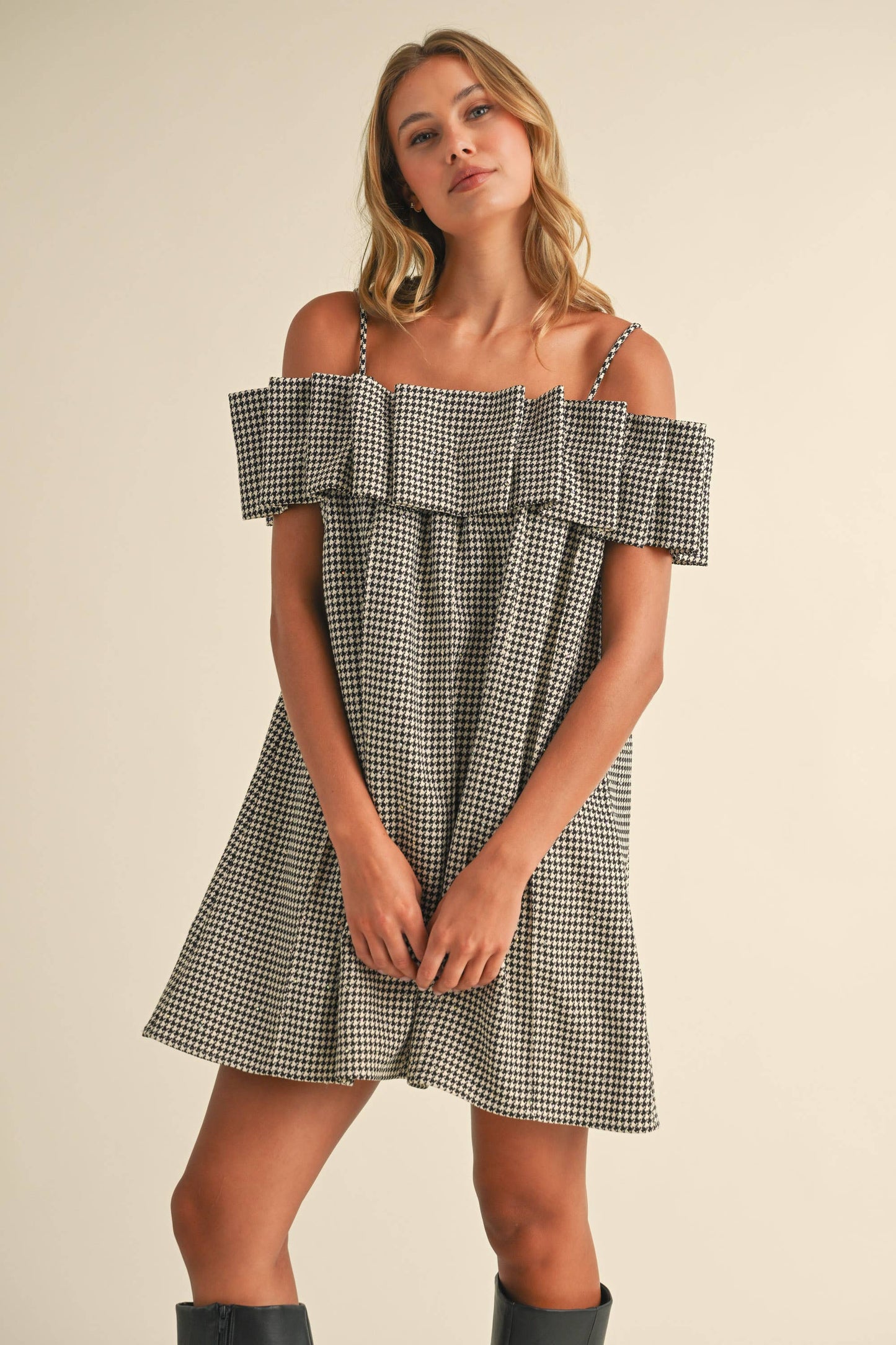 ID8571 SEQUINS HOUNDSTOOTH PLEATED OFF SHOULDER DRESS