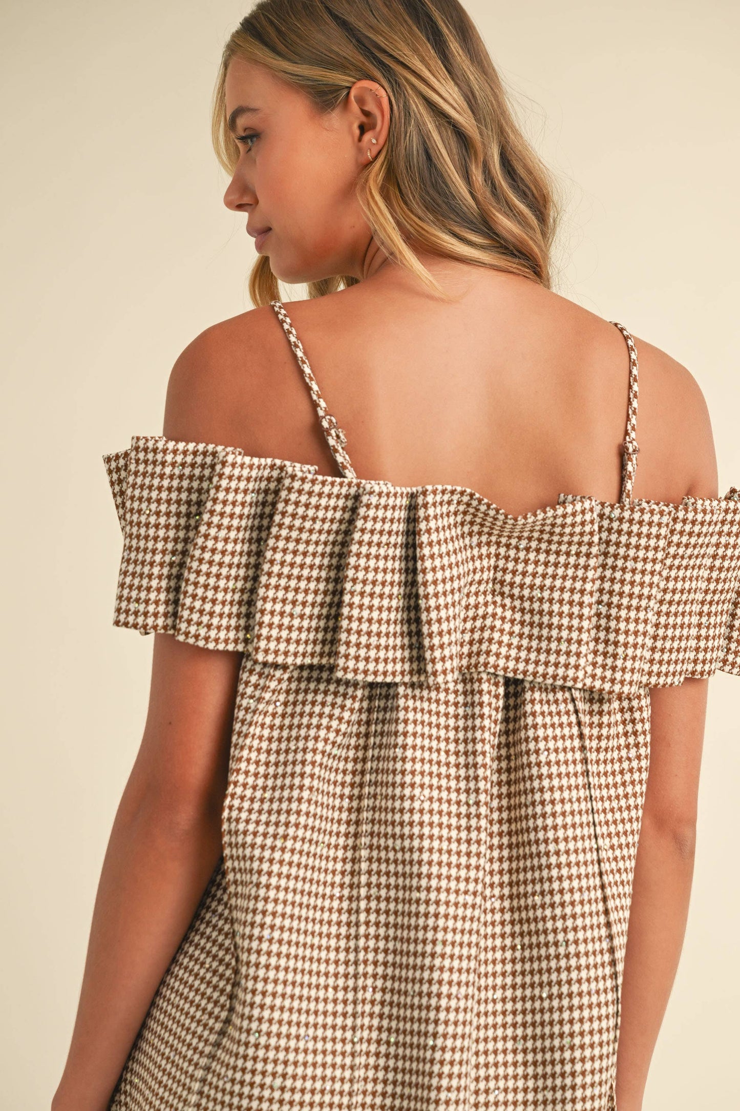 ID8571 SEQUINS HOUNDSTOOTH PLEATED OFF SHOULDER DRESS